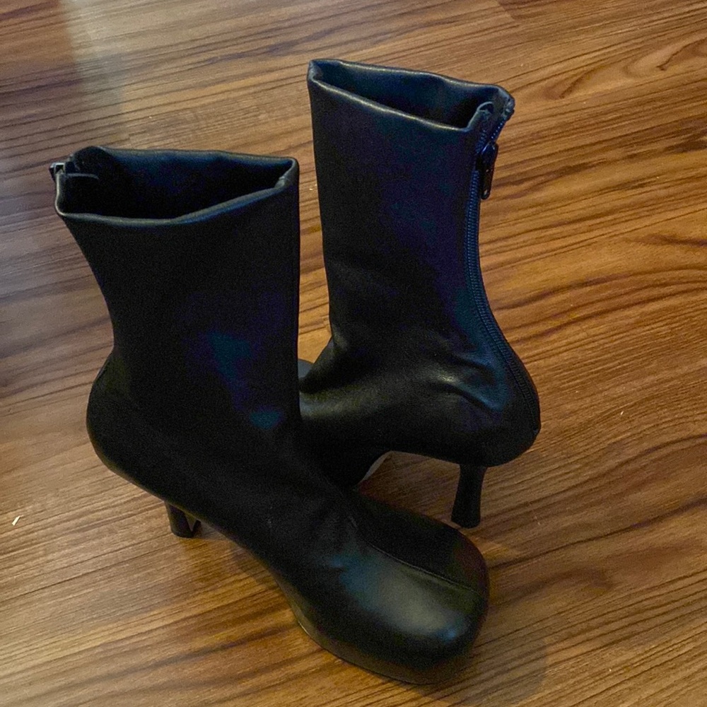 Bottega Veneta Boots. New without tags, never worn